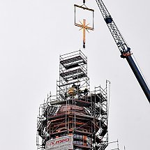 Galeria - Montaż kuli i krzyża na kopule pw. św. Wincentego à Paulo, 14 grudnia 2020 roku, fot. Anna Kopeć