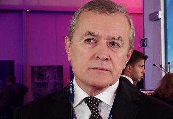 Wicepremier Piotr Gliński zrzeka się tytułu profesora. 