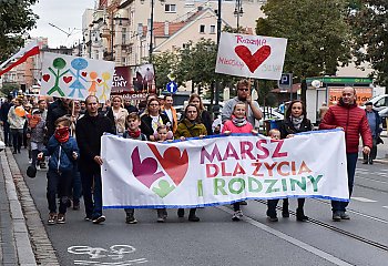 Marsz dla Życia i Rodziny po rocznej przerwie wrócił na ulice Bydgoszczy [GALERIA]