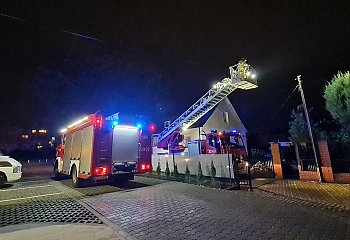 Strażacy w Bydgoszczy i powiecie w związku z wichurą interweniowali blisko 200 razy. IMGW znów ostrzega