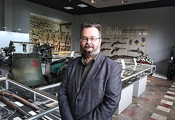 Dyrektor Muzeum Wojsk Lądowych prawdopodobnie zostanie radnym