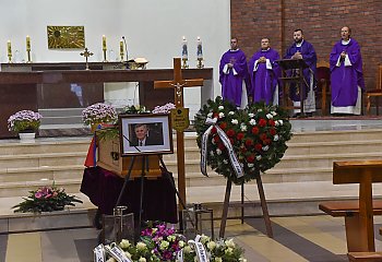 Ostatnie pożegnanie śp. Andrzeja Młyńskiego. Spoczął na cmentarzu św. Mikołaja w Fordonie [ZDJĘCIA]