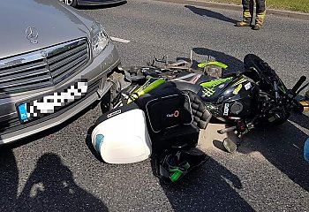 Samochód osobowy i motocykl zderzyły się na ul. Szubińskiej