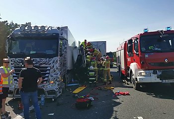 Zderzenie dwóch samochodów ciężarowych na S10 w Stryszku