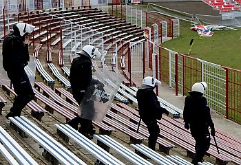 Policjanci szkolili się na bydgoskich stadionach
