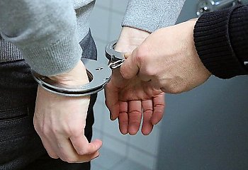 Policjanci z Bydgoszczy zatrzymali 26 osób poszukiwanych
