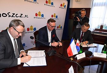 Umowa na rozbudowę Kujawskiej podpisana
