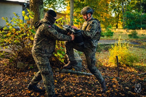 Intensywne szkolenie w CSWOT: żołnierze testują granice wytrzymałości