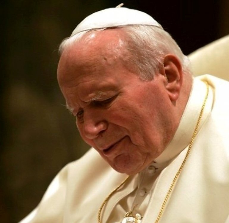  Kardynał Dziwisz: Módlmy się za wstawiennictwem świętego Jana Pawła II