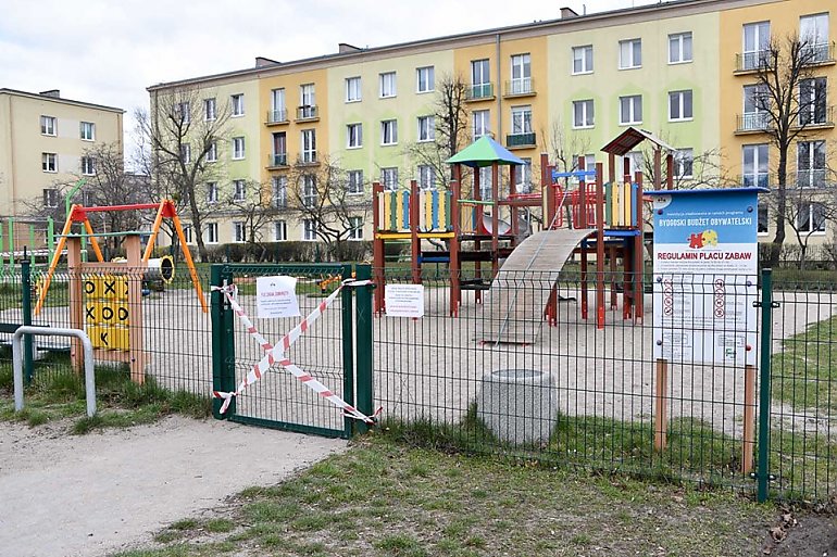 Place zabaw w Bydgoszczy nadal zamknięte. Ratusz chce złagodzenia wytycznych GIS-u