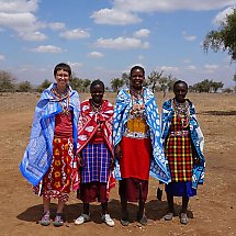 Galeria - Magda Szrejder i dzieci z Kenii