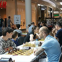 Galeria - Pierwsze Rodzinne Mistrzostwa Galerii Pomorskiej w grze w szachy/fot. Edukacja przez szachy 