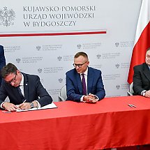 Galeria - Uroczystość podpisania aktu notarialnego w Kujawsko-Pomorski Urzędzie Wojewódzkim
fot. Anna Kopeć