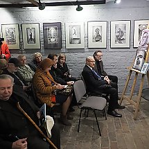 Galeria - Urodzinowa wystawa linorytów Jacka Solińskiego i poezja Krzysztofa Grzechowiaka /fot. Jacek Kargól