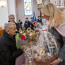 Galeria - Jan Cygański, medal marszałka na 100. urodziny/fot. Mikołaj Kuras dla UMWKP