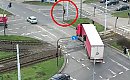 Policyjny dron obserwował zachowanie kierowców w Bydgoszczy [VIDEO]