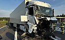 Zderzenie dwóch ciężarówek na DK10 w Makowiskach