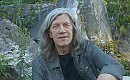 Tadeusz Oszubski świętuje 45 lat twórczości! Czy „Zaświatowe biuro śledcze” to jego opus magnum?