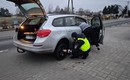 Policjanci ratują podróżnych na kolei i drodze – operacja „TOR” w akcji!