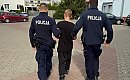 80-latka przechytrzyła oszustów. Nastoletni „odbierak” wpadł w ręce policji