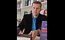 [MIĘDZY WIERSZAMI] Czy marksizm wrócił do szkoły? Wideofelieton o książce Dariusza Rozwadowskiego