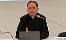Bony na żywność, nauka zawodu i działki dla rodzin. Ks. Umiński opowiedział o bydgoskim dziele miłosierdzia