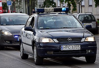 Pasażer zmarł po gwałtownym hamowaniu autobusu. Policja szuka świadków