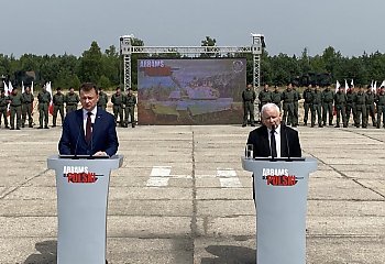 Cztery bataliony z czołgami ABRAMS. Kaczyński zapowiada wzmocnienia w armii