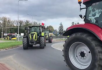 Uwaga kierowcy! Rolnicy blokują drogę do Szubina