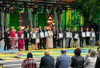 Nagrody Marszałka wręczone. Wśród laureatów bydgoszczanie