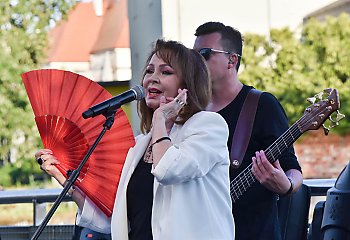 Tłumy na „Rzece Muzyki”. Pierwszy koncert za nami [ZDJĘCIA]