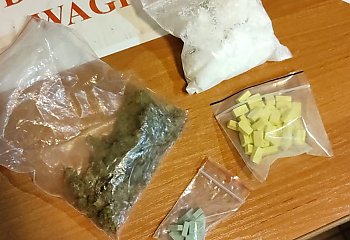 Śródmiejscy policjanci zabezpieczyli amfetaminę, marihuanę oraz morfinę