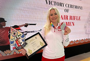 Medalistka z Bydgoszczy - dobry początek strzeleckiego Pucharu Świata w Jakarcie