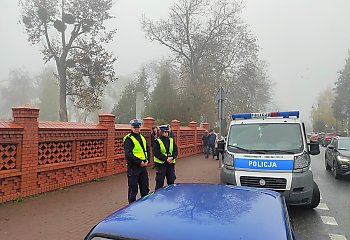 Auto potraciło dwoje dzieci na pasach w Bydgoszczy. Policja apeluje o ostrożność