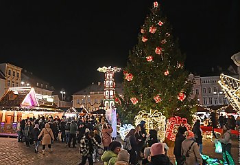 W Bydgoszczy otworzyli jarmark bożonarodzeniowy