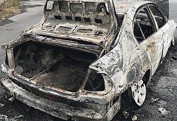 Spłonęły auta przy dworcu Bydgoszcz Główna. Podpalenie?