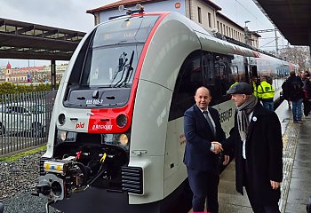 Nowoczesne pociągi z Bydgoszczy już wożą pasażerów w Pradze. RegioJet stawia na komfort i ekologię