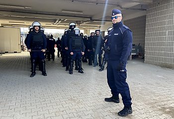 Bydgoscy mundurowi szykują się na zamieszki? Tak wyglądało szkolenie na stadionie!