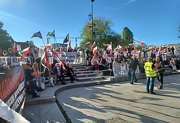 Manifestacja „Polak w Polsce Gospodarzem” na Mostowej w Bydgoszczy [ZDJĘCIA]
