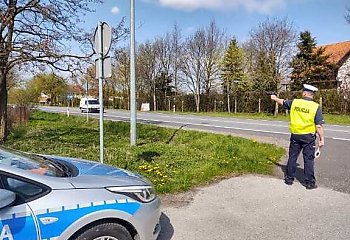 „Majówka” na drogach. Dwa wypadki, setki kontroli i pijani kierowcy
