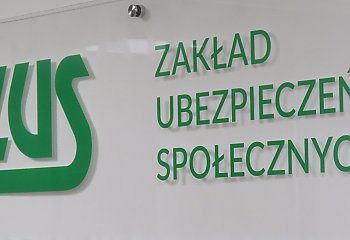 ZUS otwiera się na Szubin! Nowy punkt konsultacyjny tylko na 2 miesiące – sprawdź, zanim zniknie!