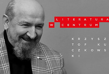 Mistyczne słowo i tajemnicze dźwięki – Krzysztof Kuczkowski na żywo w Bydgoszczy! Nie przegap tego wieczoru poezji!