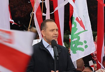 Nawrocki w ogniu aplauzu: Bydgoszcz krzyczy „Tu jest Polska!” [WIDEO]