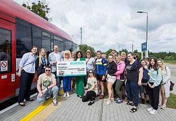 Wakacyjna rewolucja na torach! „Borsuk” już wozi turystów przez Bory Tucholskie