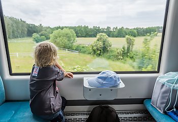 Pociągiem nad morze, w Bory i nad jezioro! Letnia kolejowa ofensywa z Bydgoszczy