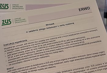 Tysiące mieszkańców regionu złożyło wniosek o rentę wdowią. ZUS wypłacił już ponad 140 milionów!
