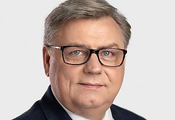 Jachty, solaria i strzelnice z KPO? Złotowski grzmi po wizycie Tuska w Bydgoszczy
