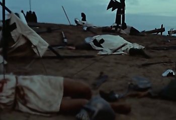 Mnich na pobojowisku i echo Requiem. Bydgoski publicysta o „Krzyżakach” jakich dziś nie kręcą