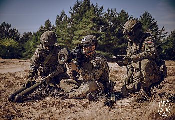 Czy wojsko staje się potężniejsze? Pierwsze szkolenie z granatników Carl Gustaf WOT ma za sobą!