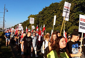 „Razem przeciwko tym, którzy chcą zniszczyć Naszą Polskę”